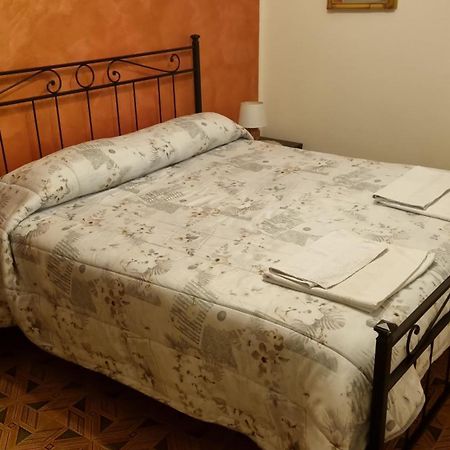 B&B I Lazzarini Sarnico Buitenkant foto